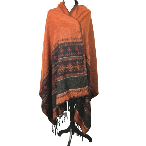 Steve Madden Accessories - Steve Madden Burnt Orange Southwest Geometric Fringe Blanket Wrap Shawl One Size